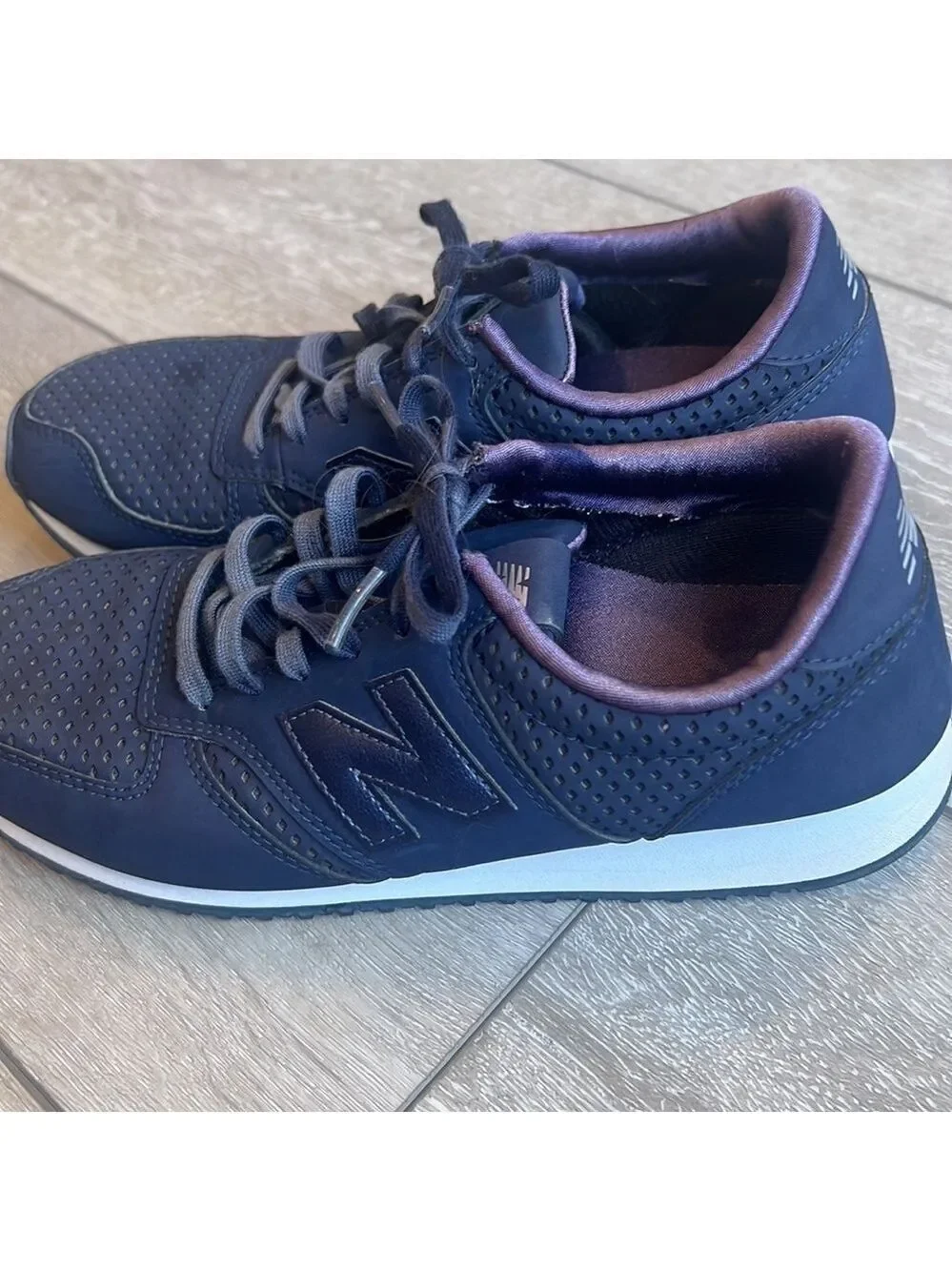 NEW balance Arishi 3 blue reflective running sneakers size 7